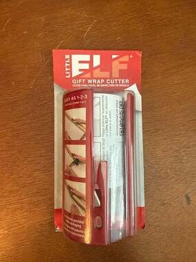 Little ELF Original Gift Wrap Cutter - Red - As Seen on Shark Tank